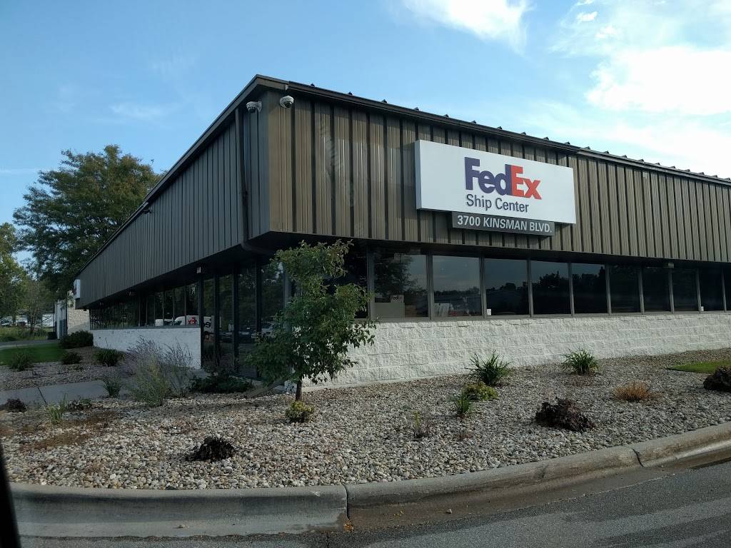 FedEx Ship Center | 3700 Kinsman Blvd, Madison, WI 53704, USA | Phone: (800) 463-3339