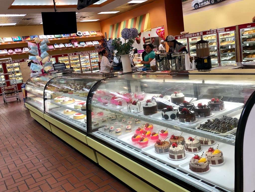 Arandas Bakery | 11919 Eastex Fwy, Houston, TX 77039, USA | Phone: (281) 227-3600