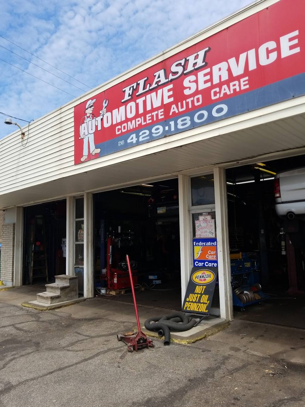 Flash Automotive | 3501 Harvard Ave, Newburgh Heights, OH 44105 | Phone: (216) 429-1800