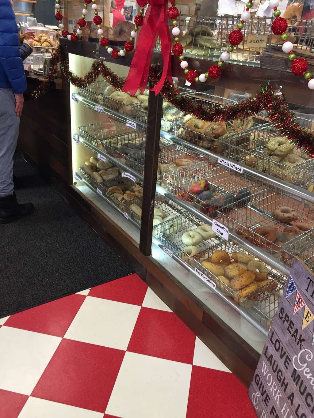 Bridge street bagels | 67 Bridge St, Milford, NJ 08848 | Phone: (908) 505-4077