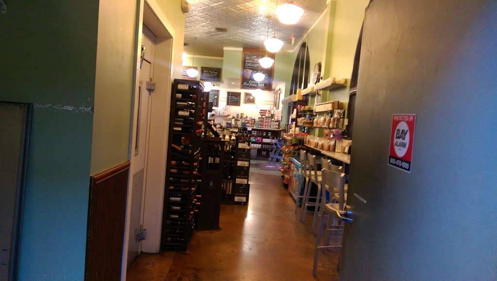 Mulberrys Market | 335 Highland Ave, Piedmont, CA 94611, USA | Phone: (510) 652-3779