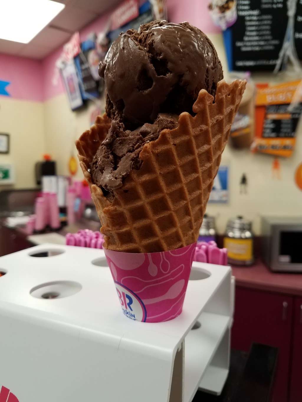 Baskin-Robbins | 5821 Dennis Mcarthur Rd, Lebec, CA 93243, USA | Phone: (661) 663-4367