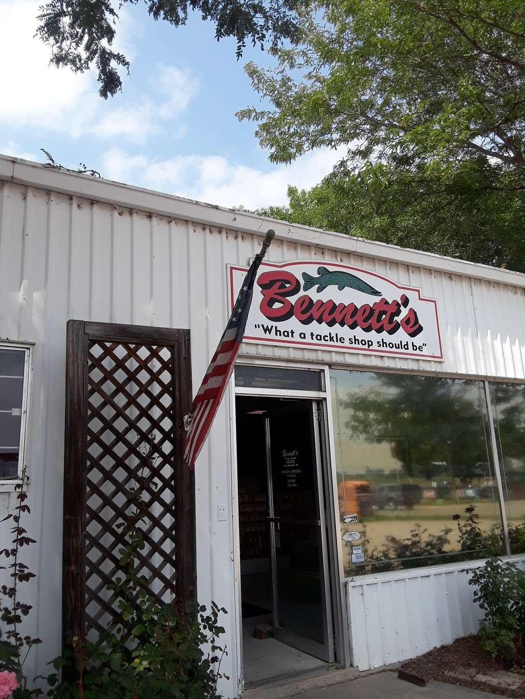 Bennetts Tackle | 121 Bunyan Ave, Berthoud, CO 80513 | Phone: (970) 532-2213