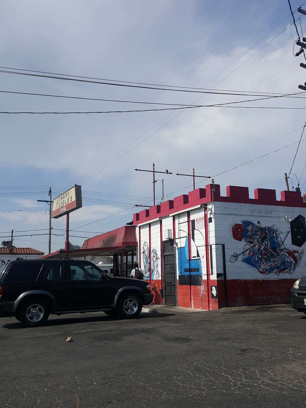 Hungry Harolds | 3453 W Slauson Ave, Los Angeles, CA 90043, USA | Phone: (323) 299-1817