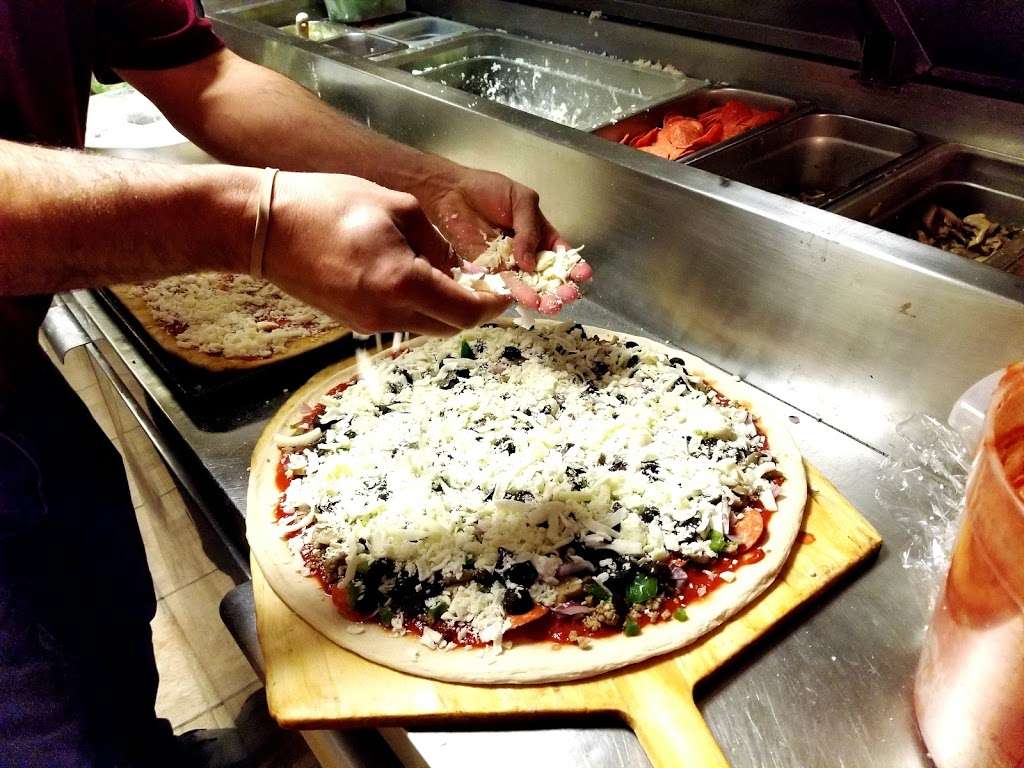 Porfirios Pizza And Pasta | 388 Bristol Pike, Bristol, PA 19007, USA | Phone: (215) 826-8555