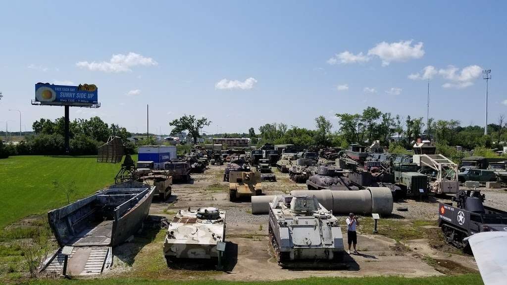 Russell Military Museum | N, 43363 US-41, Russell, IL 60075, USA | Phone: (847) 395-7020