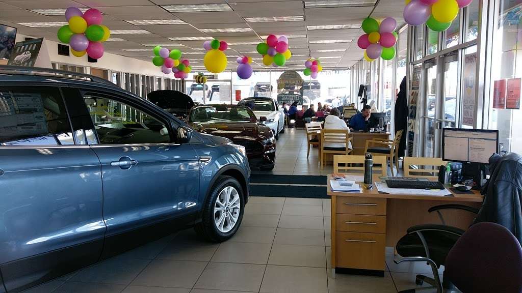 Kunes Country Ford of Antioch | 104 IL-173, Antioch, IL 60002 | Phone: (847) 250-0238