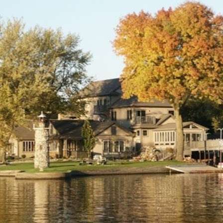 Lighthouse Lodge | 7323, 4866 N Boxman Pl, Monticello, IN 47960, USA | Phone: (574) 583-9142