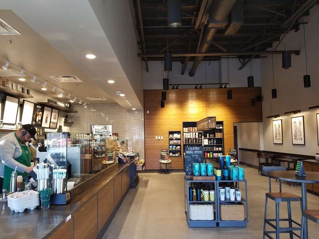 Starbucks | 1850, 10 N Perris Blvd Bldg B, Perris, CA 92571, USA | Phone: (951) 238-7207