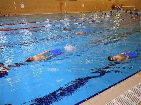 The Dolphin Swimming School (Queen Elizabeth School for Boys) | Queen Elizabeth Boys School, Queens Road, Barnet EN5 4DQ, UK | Phone: 01727 824683