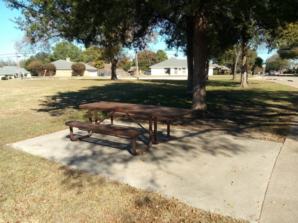 Coomer Park | 534 Apollo Rd, Garland, TX 75040, USA | Phone: (972) 205-2750