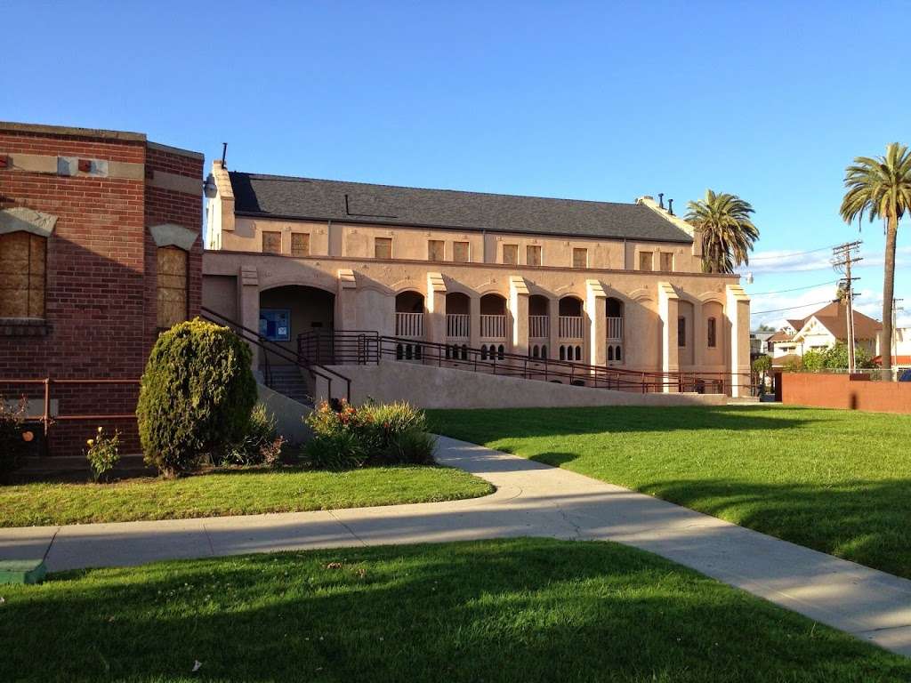 Los Angeles Deaf Church | 2445 W Washington Blvd, Los Angeles, CA 90018 | Phone: (213) 568-0915