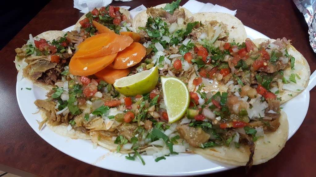 Tacos El Canelo | 11555 Glenoaks Blvd # G7, Pacoima, CA 91331, USA | Phone: (818) 834-1627