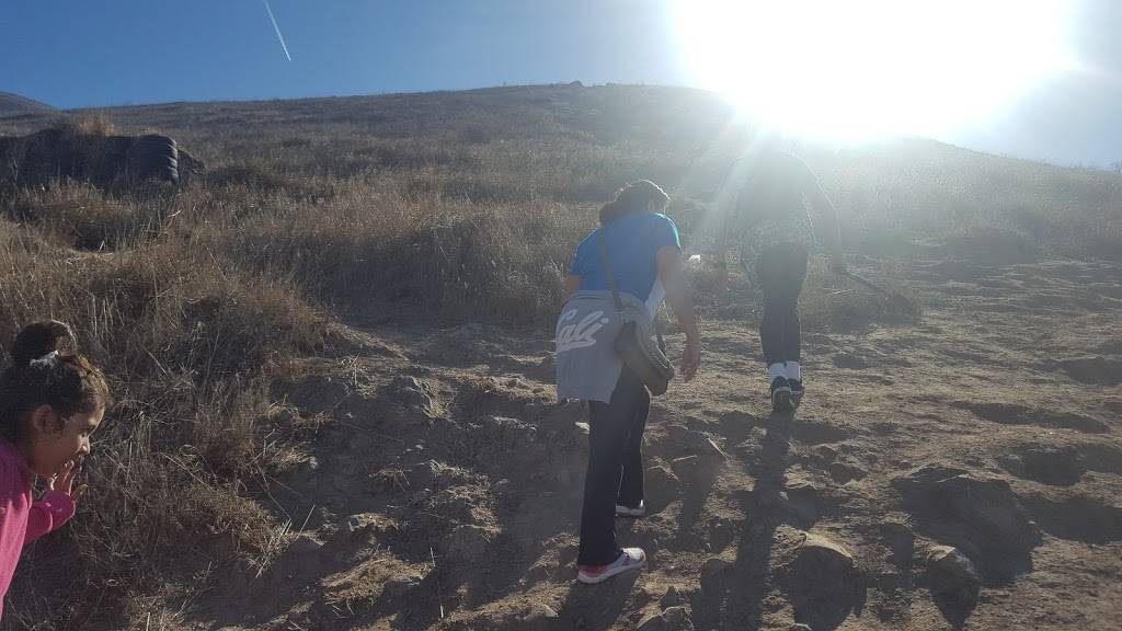 Subida Para El cerro | Capistrano, Tijuana, B.C., Mexico