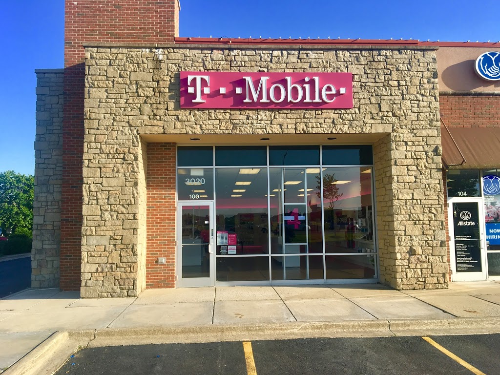 T-Mobile | 3020 Reflection Dr Ste 100, Naperville, IL 60564, USA | Phone: (630) 364-2523