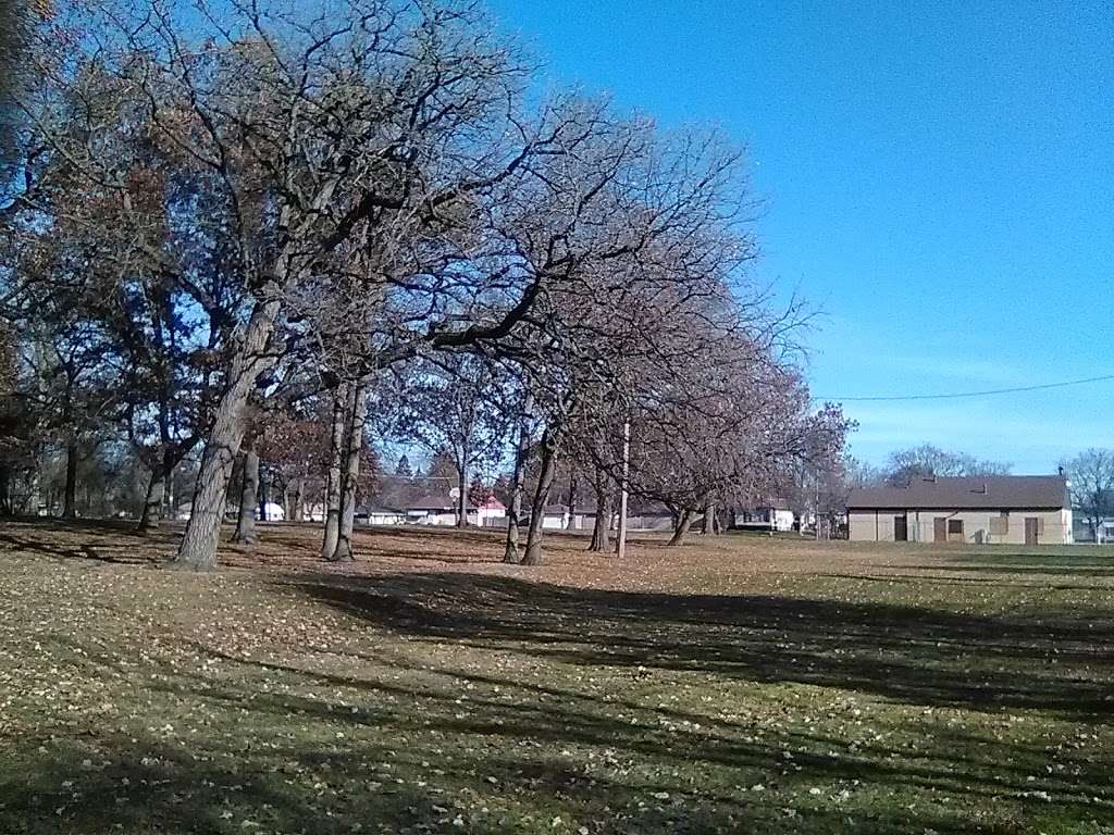 Greencrest Park, Racine, WI 53403 | 3234 Drexel Ave, Racine, WI 53403, USA