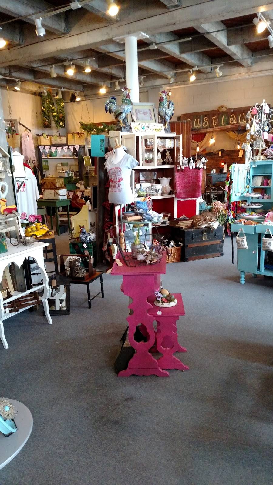 Roost Mercantile | N47 W28270, Lynndale Rd, Pewaukee, WI 53072, USA | Phone: (262) 361-8180