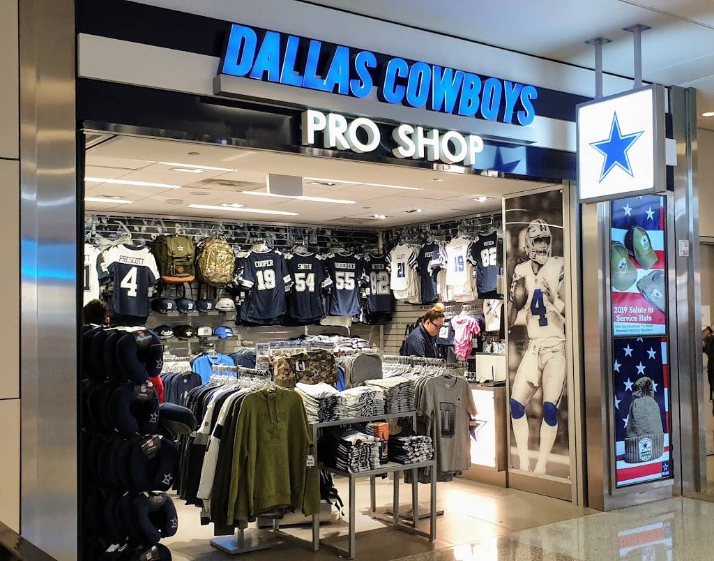 Dallas Cowboys Pro Shop at Grapevine Mills® - A Shopping Center in  Grapevine, TX - A Simon Property