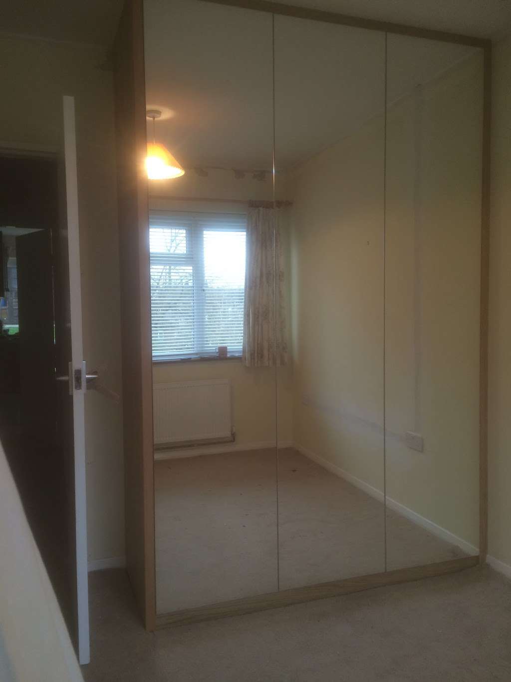 WILLIAM HEATH INTERIORS | 144 Kensington High St, Kensington, London W8 7SE, UK | Phone: 07779 006538 WILLIAM HEATH INTERIORS | 144 Kensington High St, Kensington, London W8 7SE, UK | Phone: 07779 006538