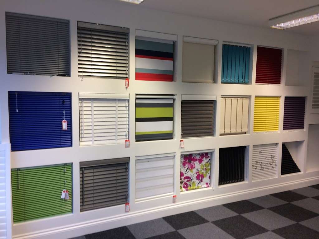 Signature Blinds and Shutters | 48 Brighton Rd, Salfords, Redhill RH1 5BX, UK | Phone: 01293 772827