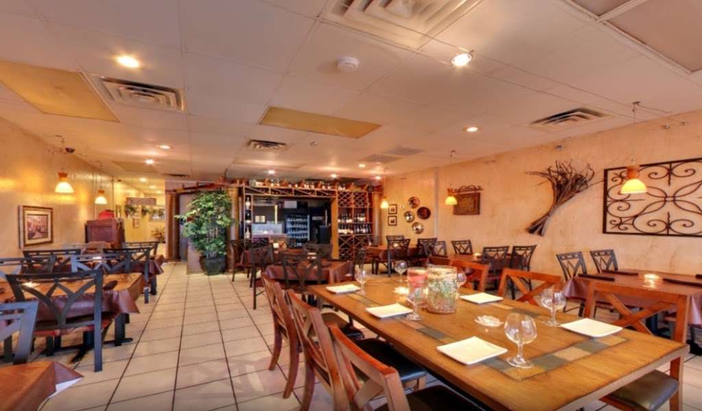 Tuscany Bistro | 2951 Marina Bay Dr # 220, League City, TX 77573, USA | Phone: (281) 538-8103