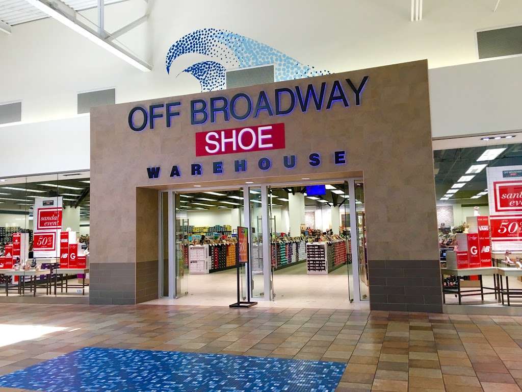 Off Broadway Shoe Warehouse | 125 Great Mall Dr, Milpitas, CA 95035, USA | Phone: (408) 586-8978