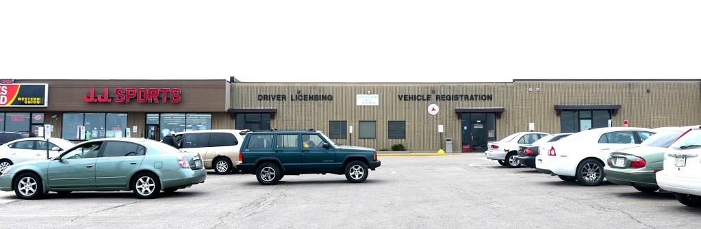 Wisconsin Motor Vehicle Division | 6073 N Teutonia Ave, Milwaukee, WI 53209, USA | Phone: (414) 266-1000