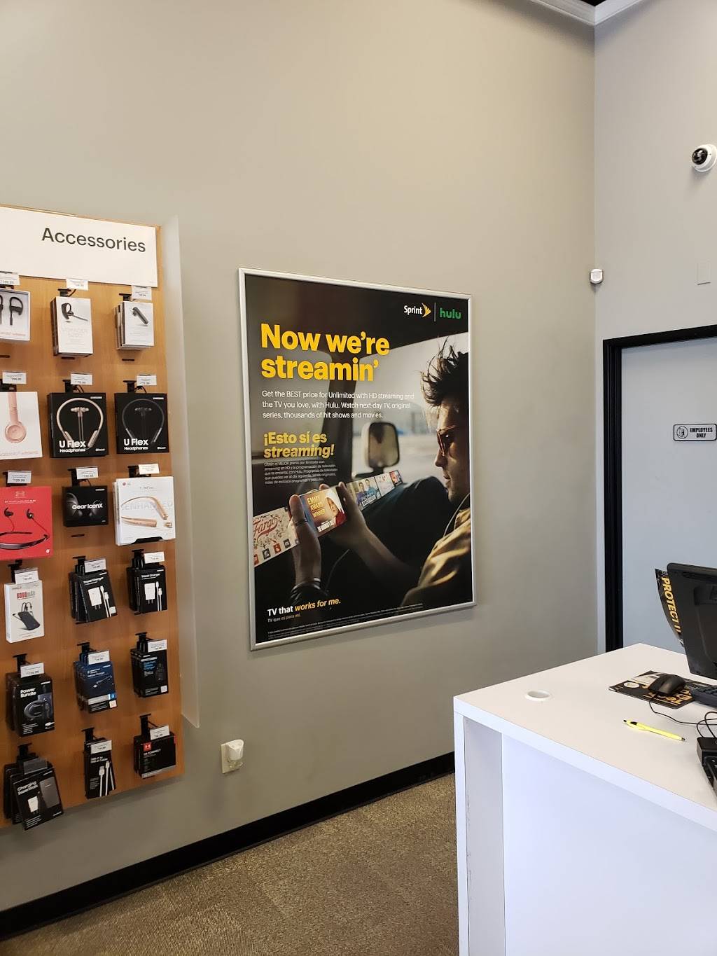 Sprint Store | 1729 N Dysart Rd Ste 105, Avondale, AZ 85392, USA | Phone: (623) 535-3742