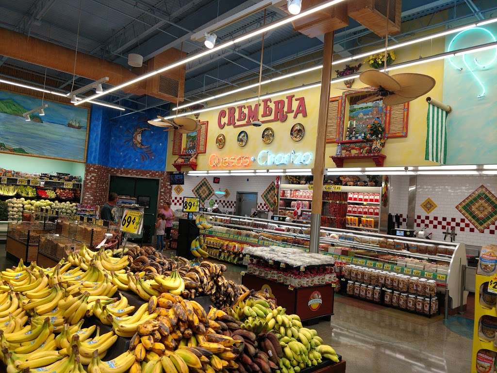 Vallarta Supermarkets | 7900 Imperial Hwy, Downey, CA 90242, USA | Phone: (562) 231-5656