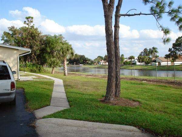 Blossom Corners Apartments | 2143 Raper Dairy Rd, Orlando, FL 32822, USA | Phone: (407) 282-3791
