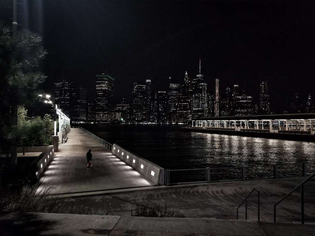 Brooklyn Bridge Park - Pier 6 - Beach Volleyball Courts | Brooklyn Bridge Park Greenway, Brooklyn, NY 11201, USA | Phone: (347) 938-1394