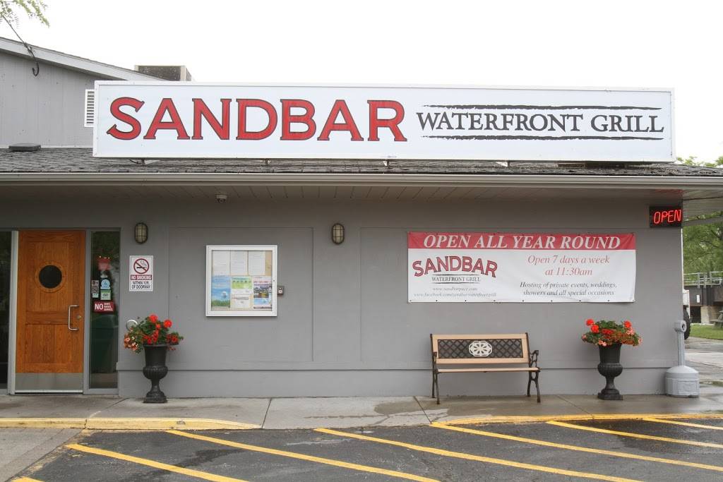 Sandbar Waterfront Grill | 930 Old Tecumseh Rd, Belle River, ON N0R 1A0, Canada | Phone: (519) 979-5624