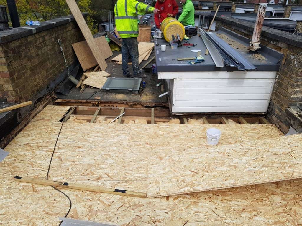 New Roof Specialists Ltd | Dalton House, 60 Windsor Ave, London SW19 2RR, UK | Phone: 020 8901 6577