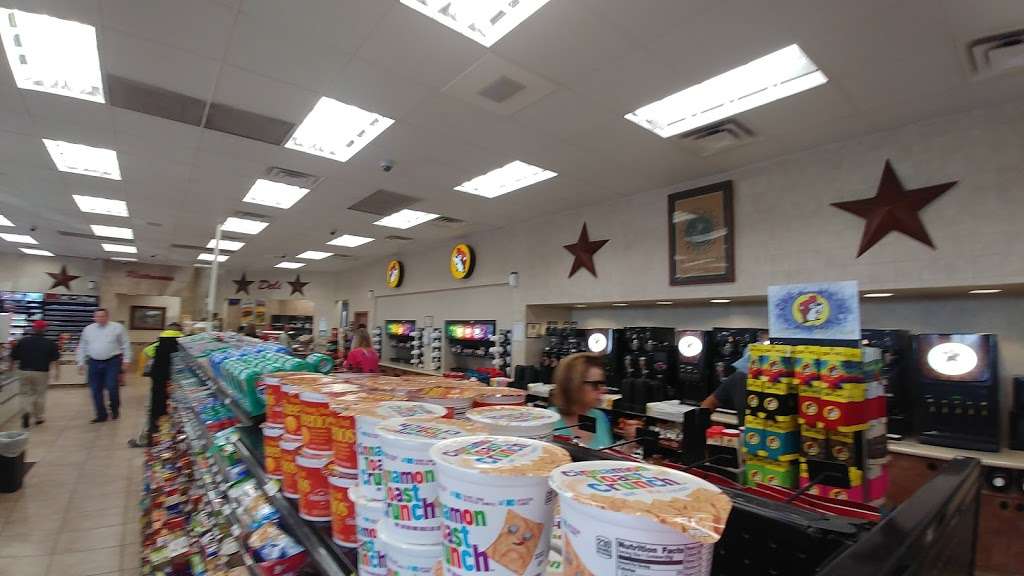 Buc-ees | 2304 W Mulberry St, Angleton, TX 77515, USA | Phone: (979) 238-6390