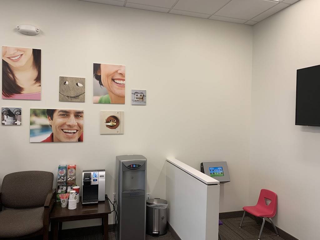 Dentists of North Glendale | 5890 W Bell Rd Ste 102, Glendale, AZ 85308, USA | Phone: (623) 232-3176