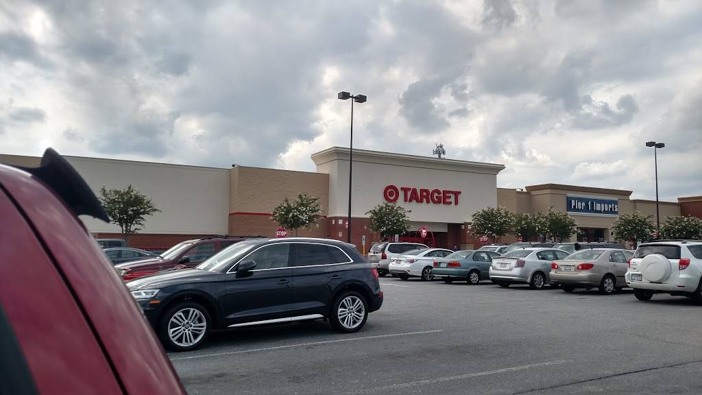 Target | 1212 Bridford Pkwy, Greensboro, NC 27407, USA | Phone: (336) 856-1066