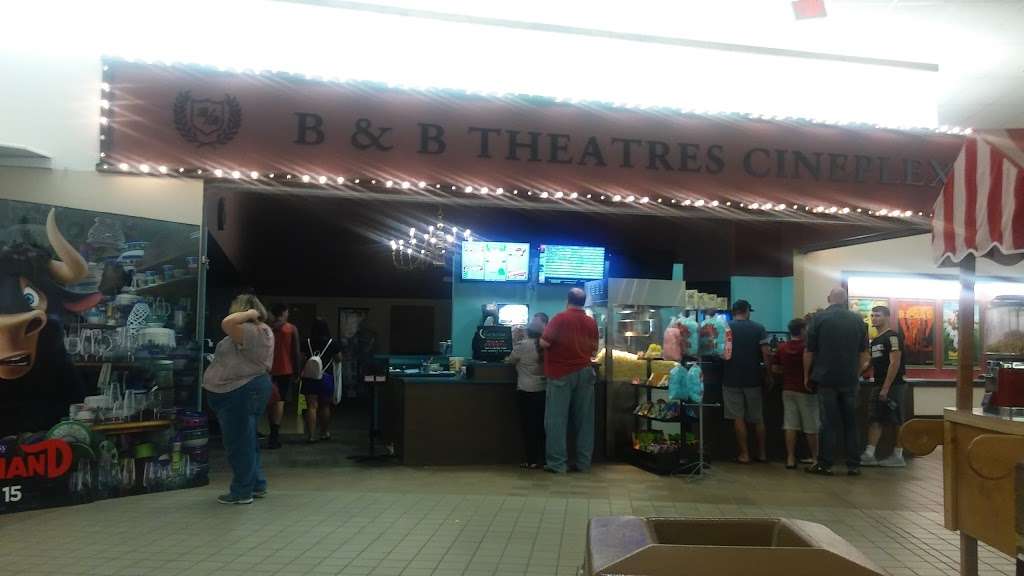 B&B Theatres Cineplex | 2727 Cantrell Rd, Harrisonville, MO 64701, USA | Phone: (816) 887-2836