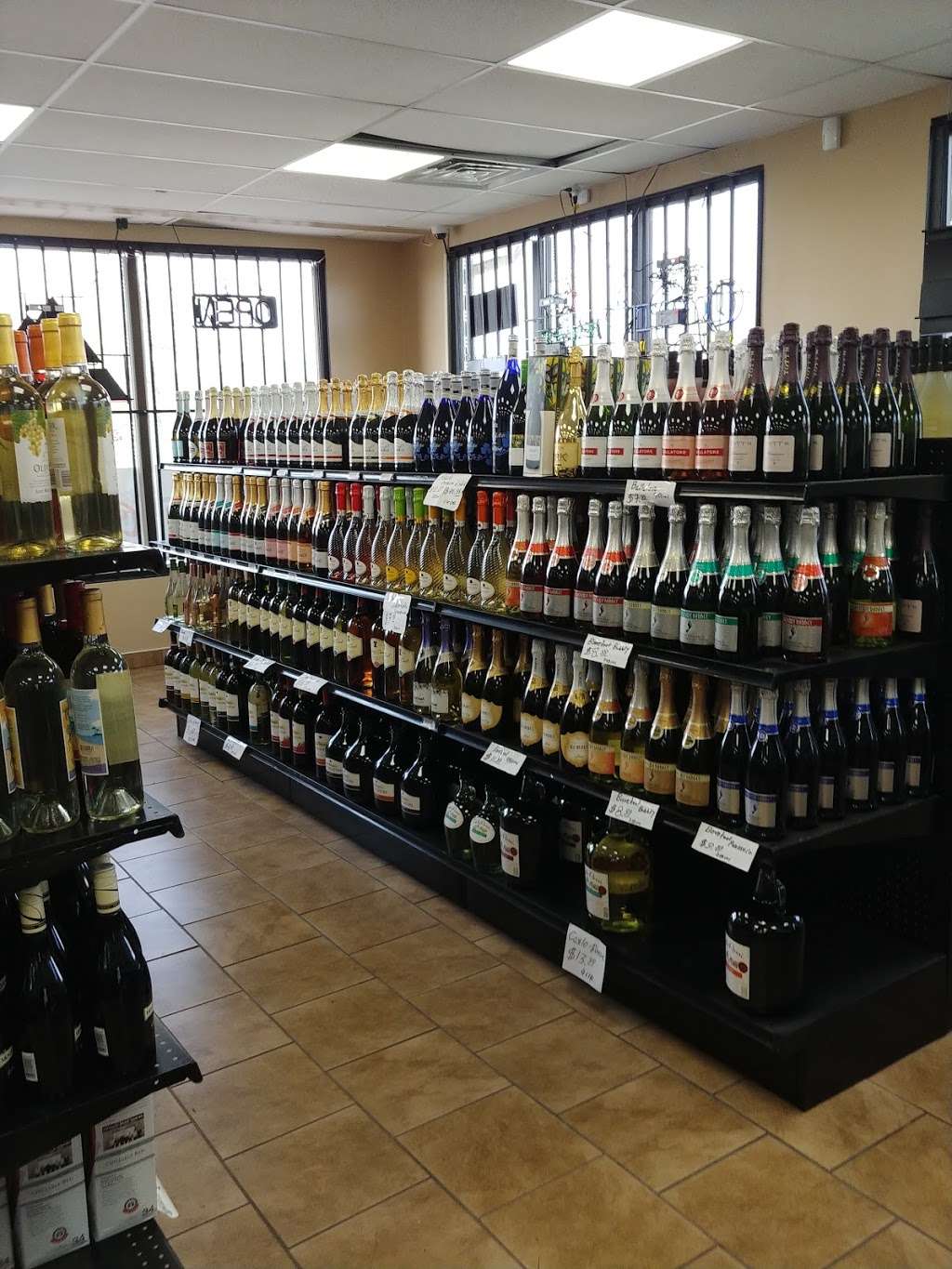 KEN’S LIQUOR | 2560 Western Ave, Park Forest, IL 60466 | Phone: (708) 441-2040