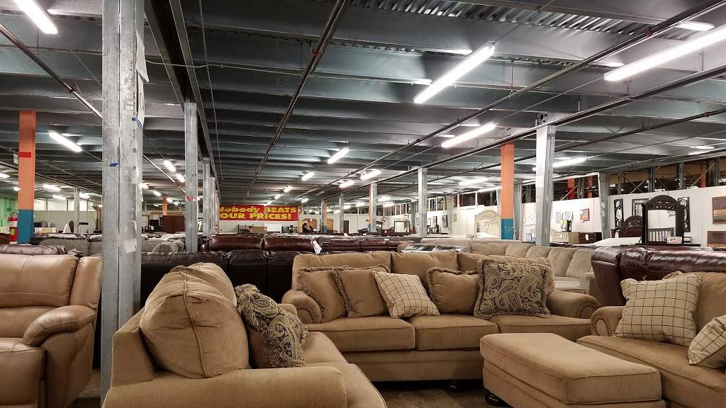 Ashley HomeStore Customer Pickup | 502 Fountain Pkwy #1, Grand Prairie, TX 75050, USA | Phone: (972) 336-0339