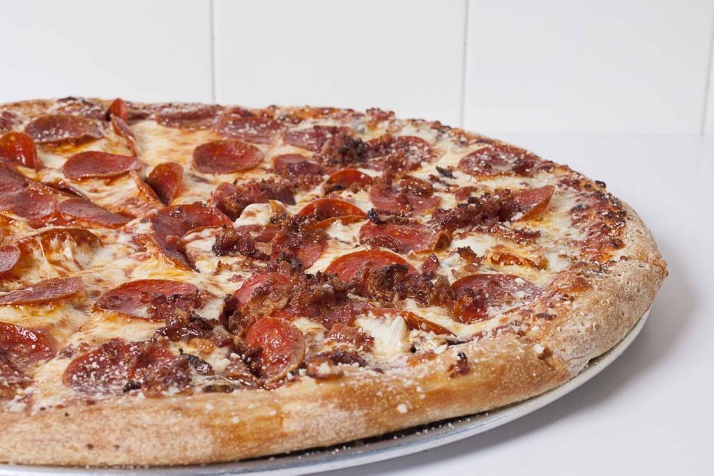 Cottage Inn Pizza | 8317 Market Exchange Dr, Columbus, OH 43081, USA | Phone: (614) 888-8488