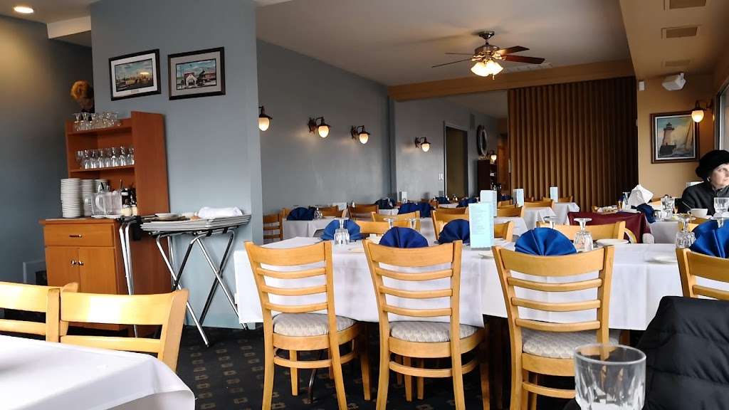 The Barge Restaurant and Banquet Facility | 201 Front St, Perth Amboy, NJ 08861, USA | Phone: (732) 442-3000