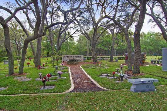 All Faiths Memorial Park | 1390 Park Dr, Casselberry, FL 32707 | Phone: (407) 331-1910