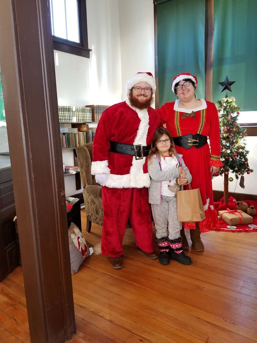 Tonganoxie Community Historical | 201 W Washington St, Tonganoxie, KS 66086, USA | Phone: (913) 845-2960