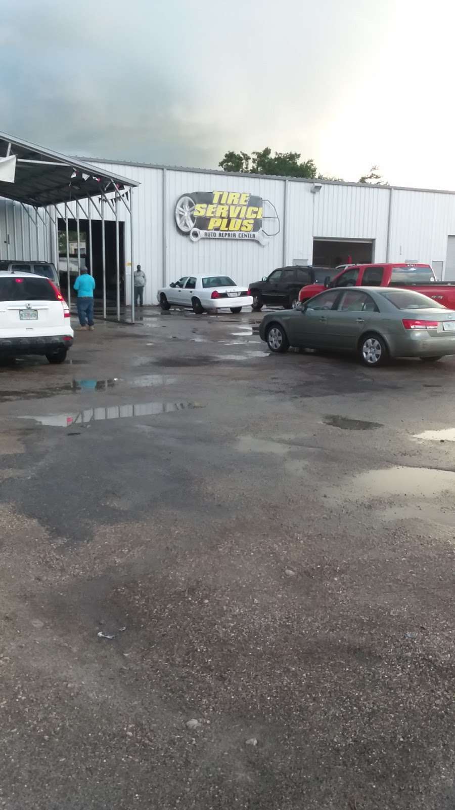 Tire Service Plus | 1224 NW Ave L, Belle Glade, FL 33430, USA | Phone: (561) 993-0907