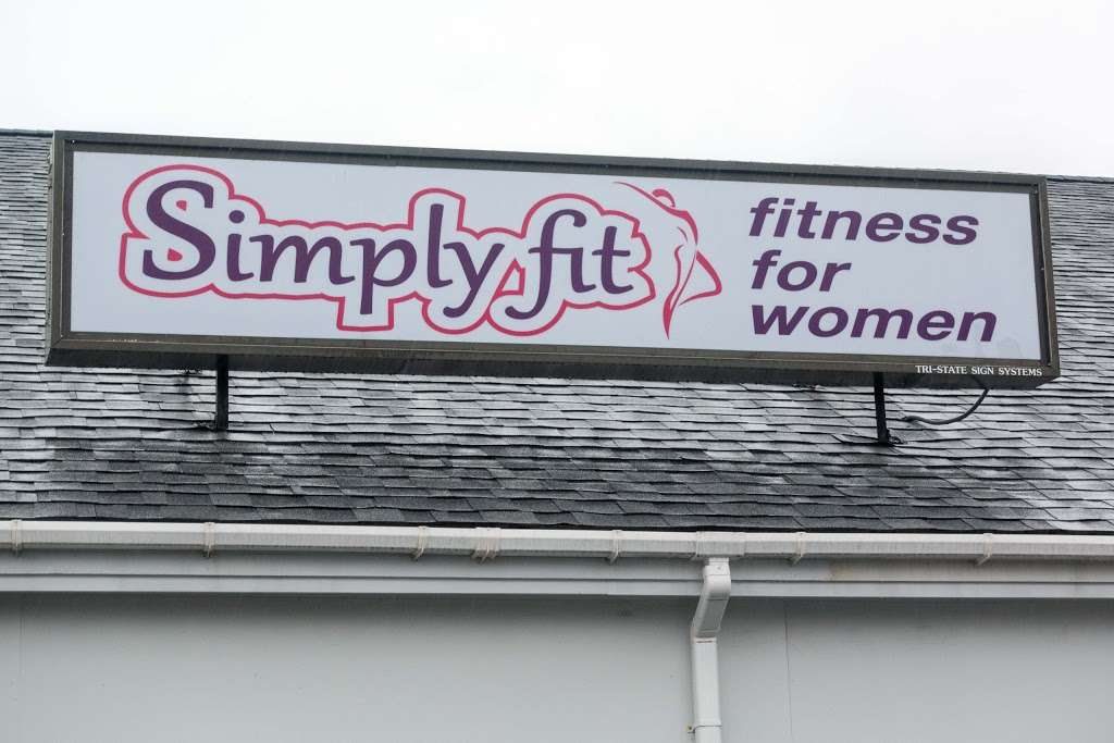 Simply Fit Fitness for Women | 11 Manchester Rd, Derry, NH 03038, USA | Phone: (603) 560-9303