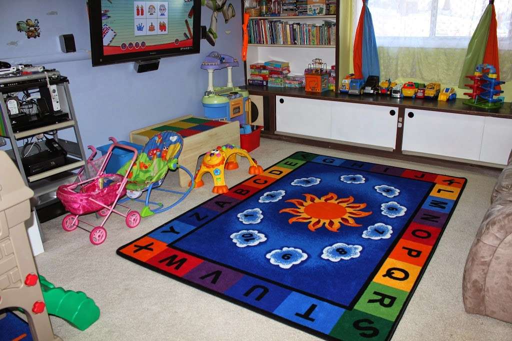 Patricias Daycare | 8803 Sylvania St, Lorton, VA 22079 | Phone: (703) 455-8490