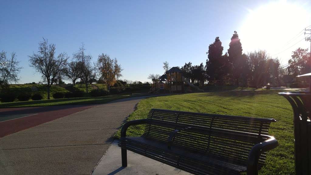 David Jones Park | 4200-4398 Lowry Rd, Fremont, CA 94555, USA | Phone: (510) 494-4300