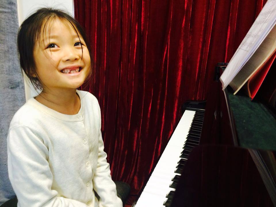 Longmont Piano Lessons | Flagstaff Dr, Longmont, CO 80504, USA | Phone: (720) 745-3744