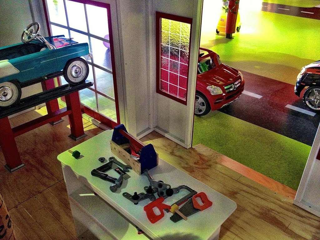 PARI LAND | 2614 S El Camino Real, Carlsbad, CA 92008, USA | Phone: (760) 720-7274