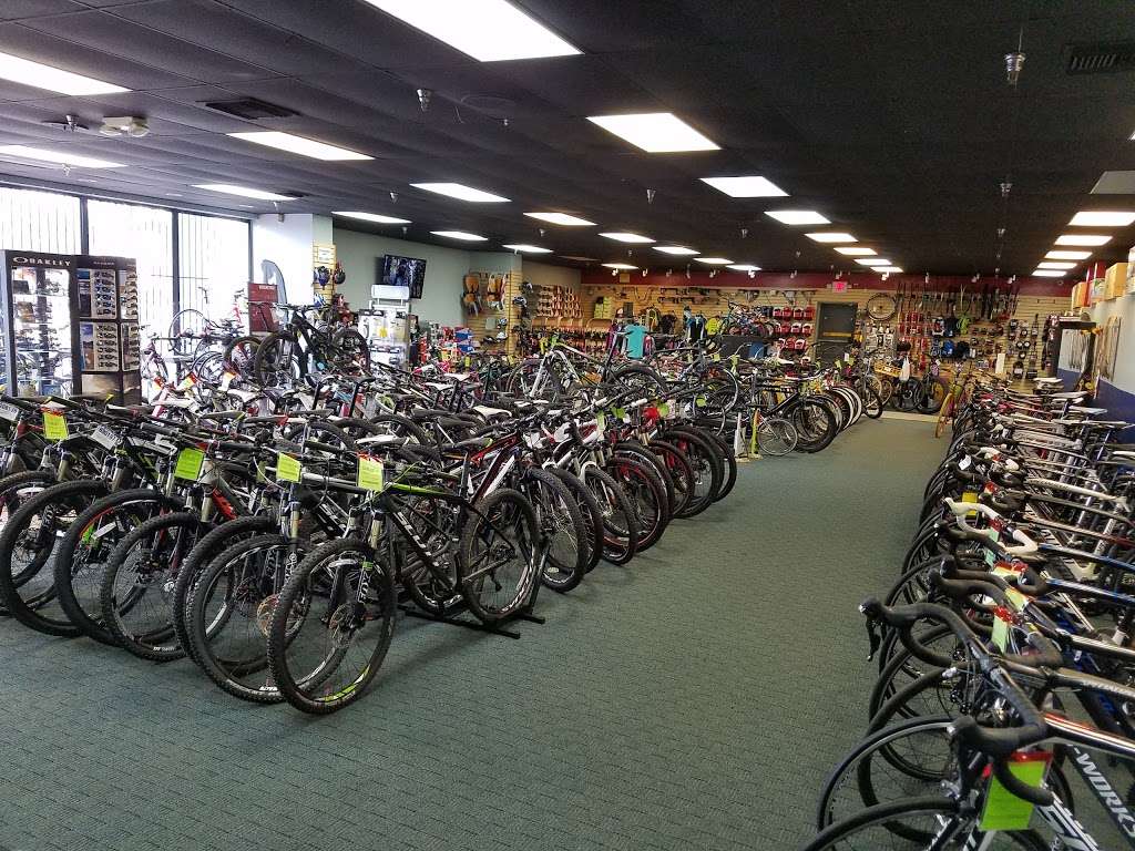Big Wheel Cycles Clearance Outlet | 7685 Pines Blvd b, Pembroke Pines, FL 33024 | Phone: (954) 967-5447